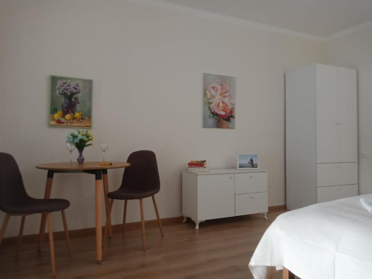 Kacharava Apartments Τυφλίδα Εξωτερικό φωτογραφία