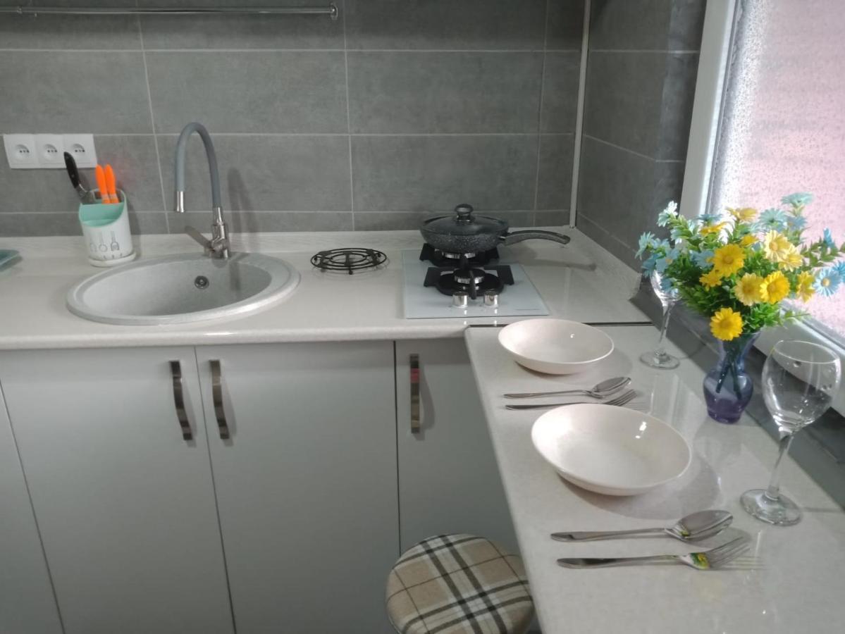 Kacharava Apartments Τυφλίδα Εξωτερικό φωτογραφία