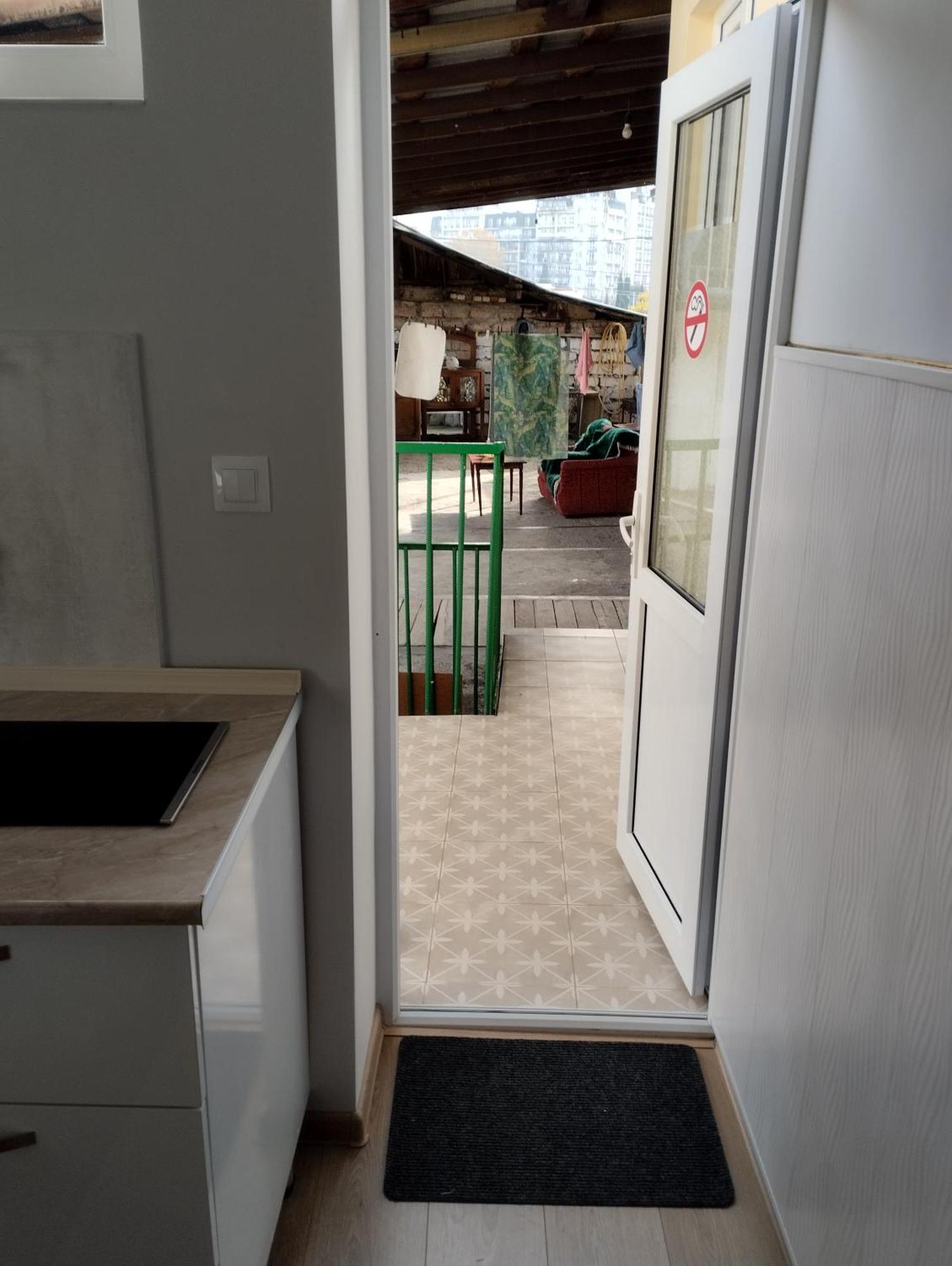 Kacharava Apartments Τυφλίδα Δωμάτιο φωτογραφία