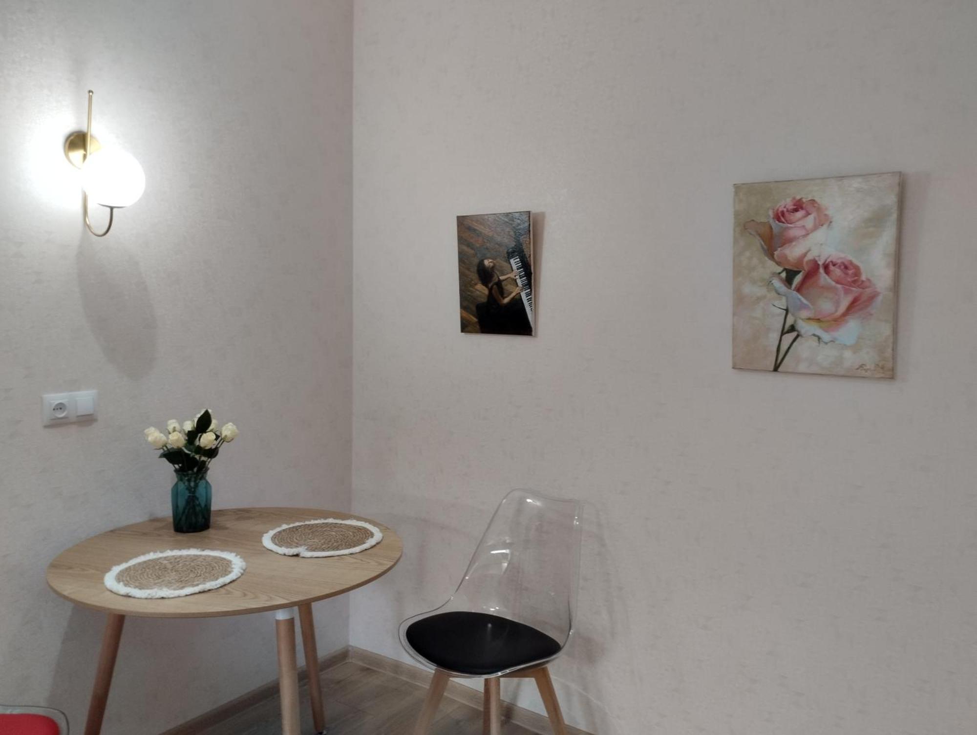 Kacharava Apartments Τυφλίδα Δωμάτιο φωτογραφία