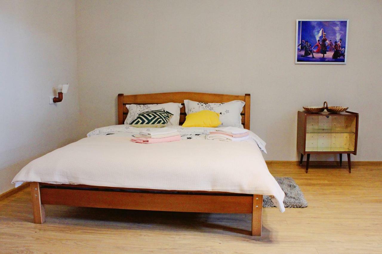 Kacharava Apartments Τυφλίδα Εξωτερικό φωτογραφία